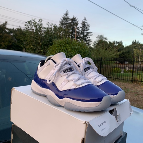 VNDS Jordan 11s white concord size 9w